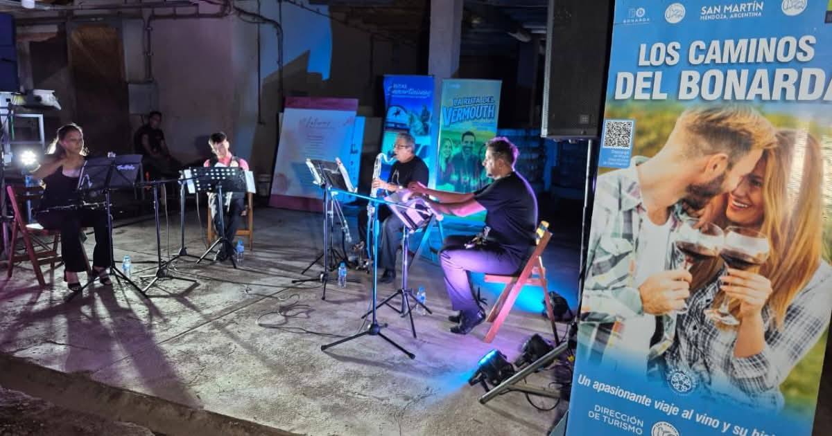 SAN MARTÍN | GRAN CONVOCATORIA EN ALTO SALVADOR,  CON  MÚSICA CLÁSICA POR LOS CAMINOS DEL VINO