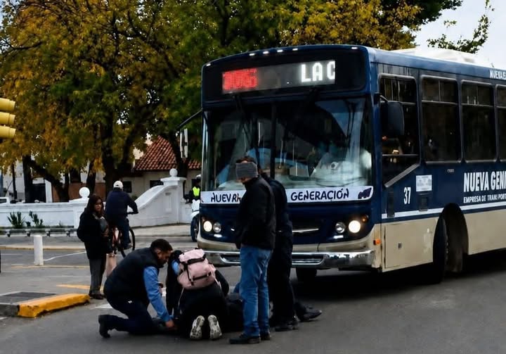 SAN MARTIN | FALLECIÓ EL HOMBRE ATROPELLADO POR UN COLECTIVO EN SAN MARTIN.