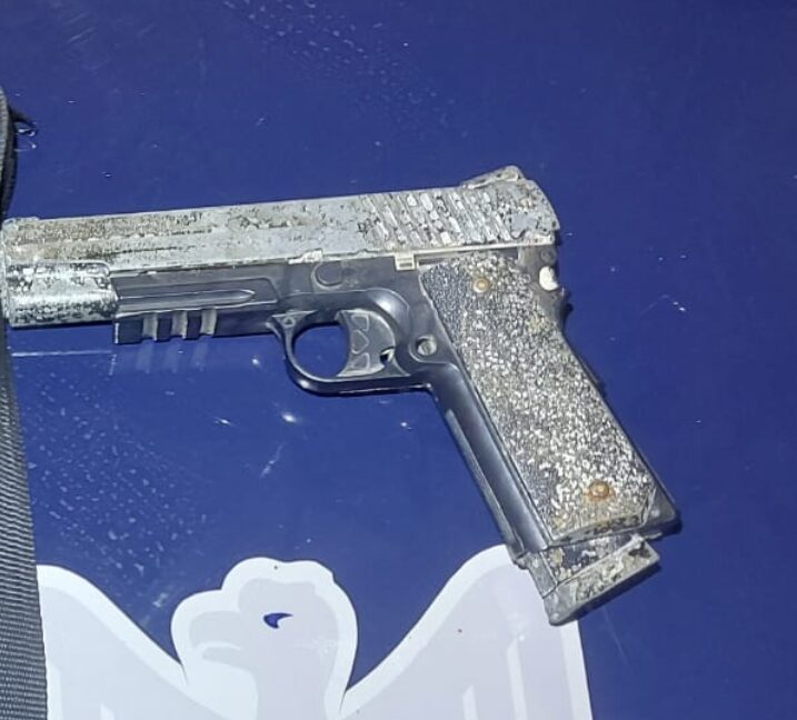 SAN MARTIN | SECUESTRARON UN ARMA DE AIRE COMPRIMIDO EN EL CENTRO