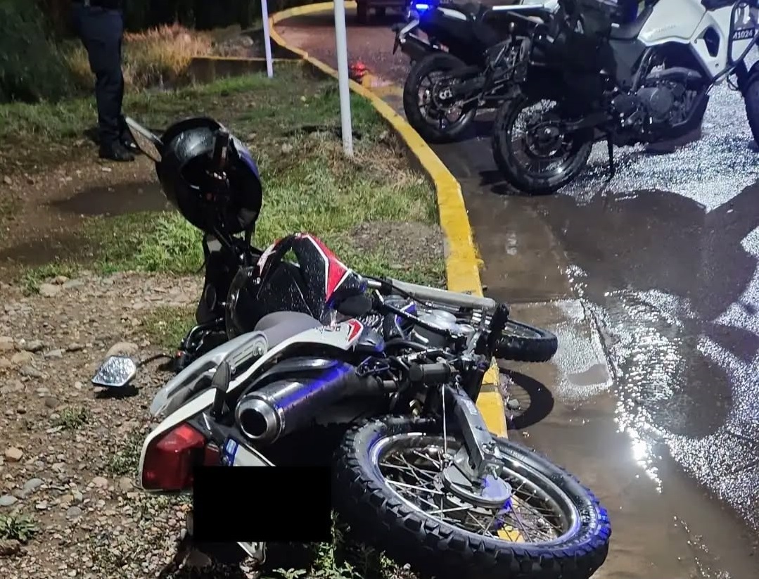 URGENTE | Tragedia en Guaymallén: un motociclista murió tras caer en el Acceso Este